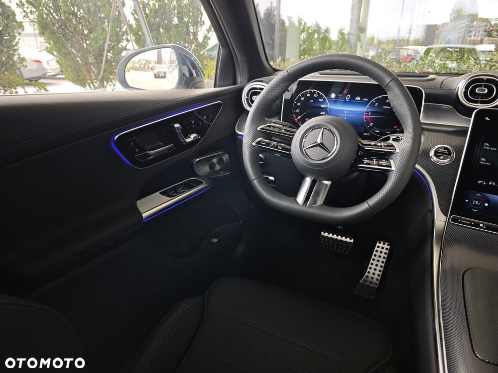 Mercedes-Benz GLC - 14
