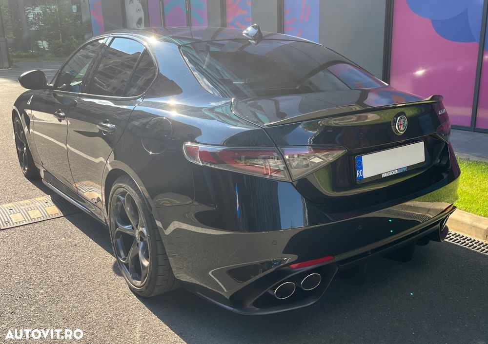 Alfa Romeo Giulia 2.9 Turbo RWD AT8 Quadrifoglio - 4