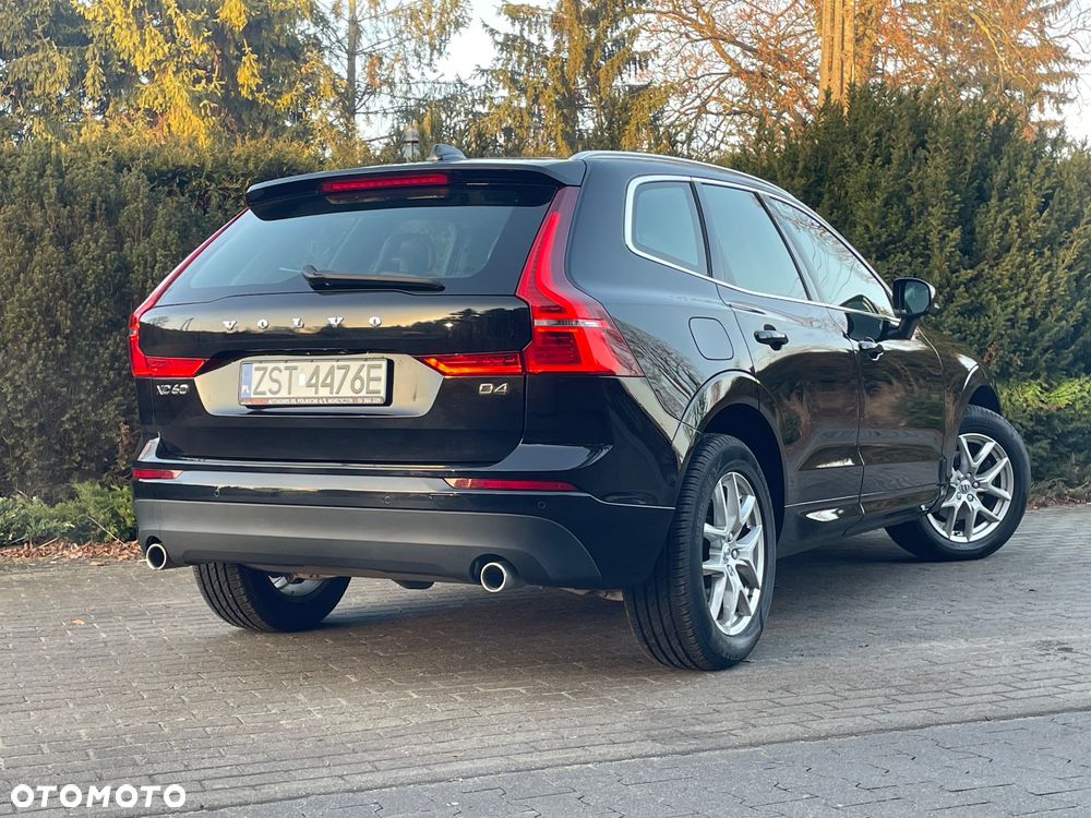 Volvo XC 60 D4 Geartronic Momentum - 21