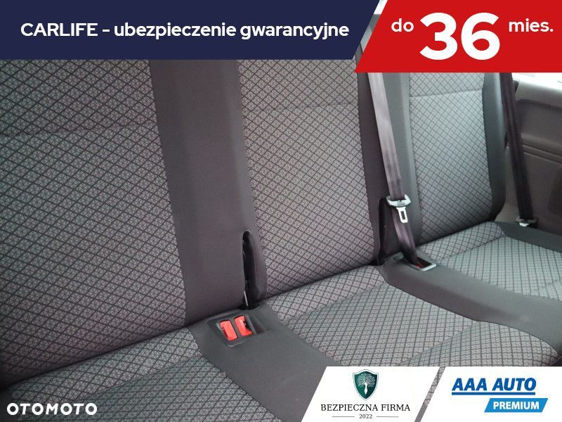 Volkswagen Caravelle - 19