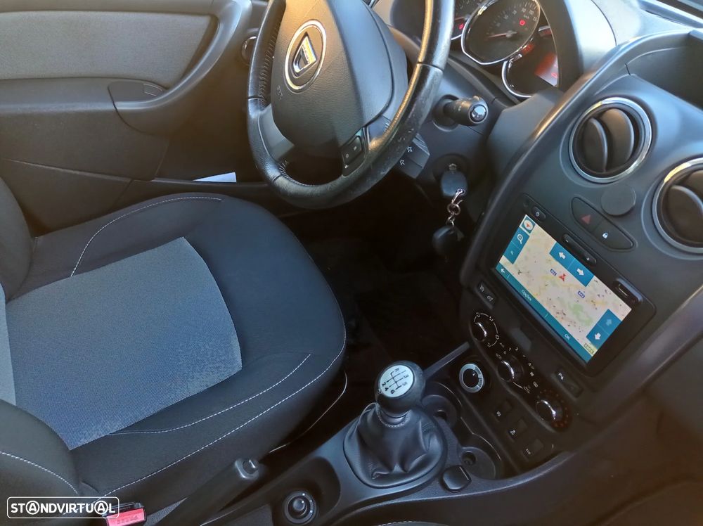 Dacia Duster 1.5 dCi SL Explorer 4WD - 13