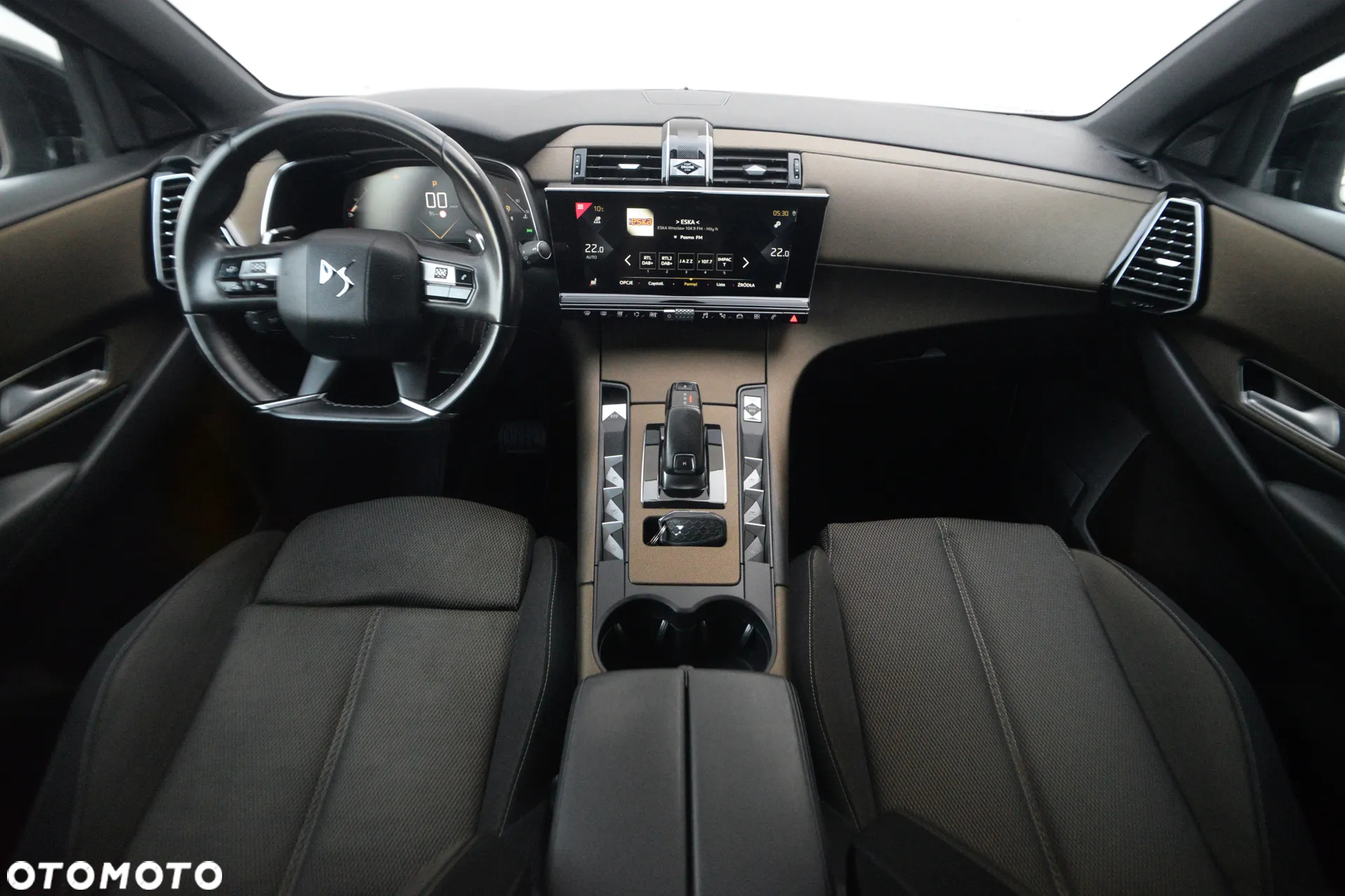 DS Automobiles DS 7 Crossback 1.5 BlueHDi Performance Line + - 29