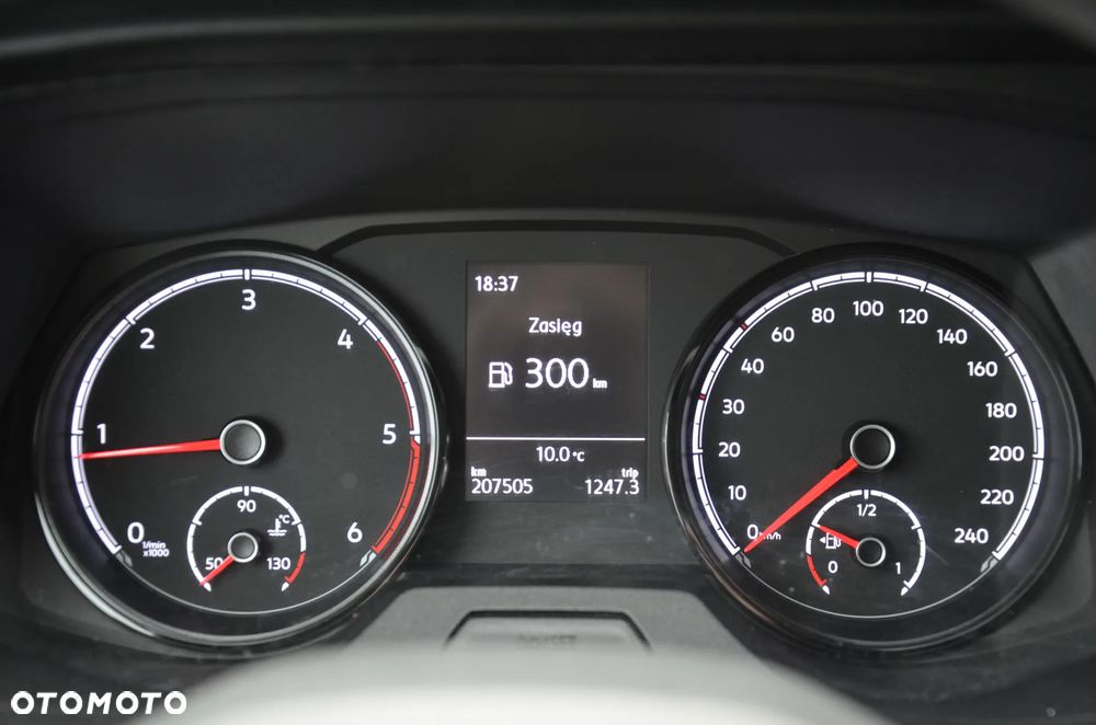 Volkswagen Transporter T6.1 - 8