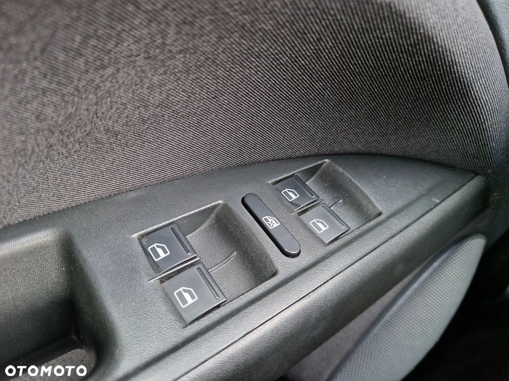 Seat Altea XL 1.6 Reference Comfort - 23