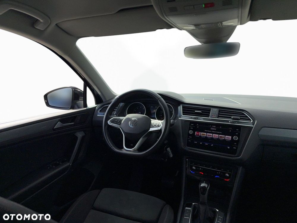 Volkswagen Tiguan - 15