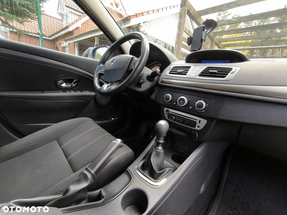 Renault Megane 1.5 dCi Limited - 8