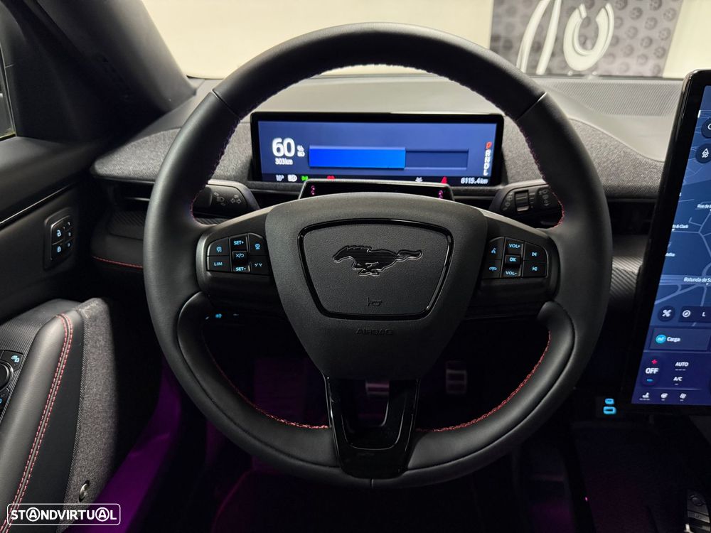 Ford Mustang Mach-E 98.7 kWh Premium AWD - 40