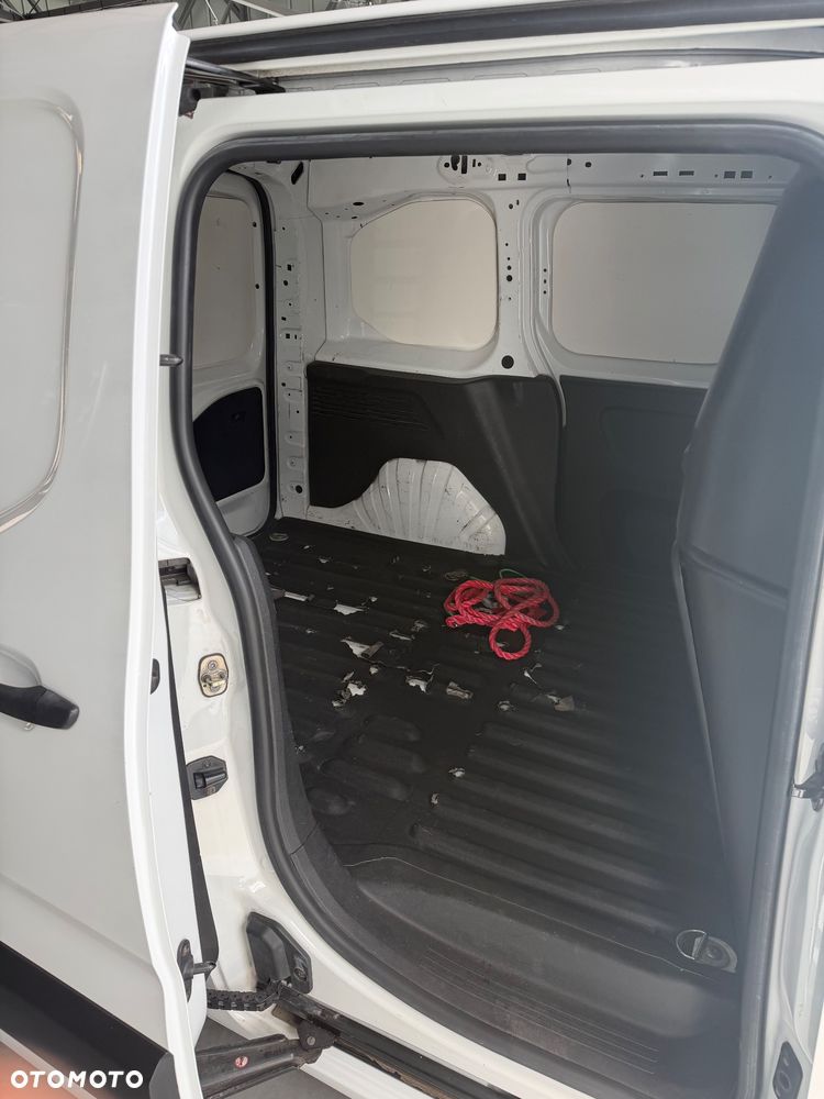 Citroën Berlingo - 15
