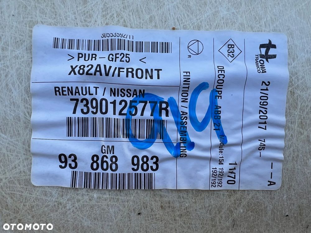 PODSUFITKA RENAULT TRAFIC III 739012577R  2014 - 2020 - 3