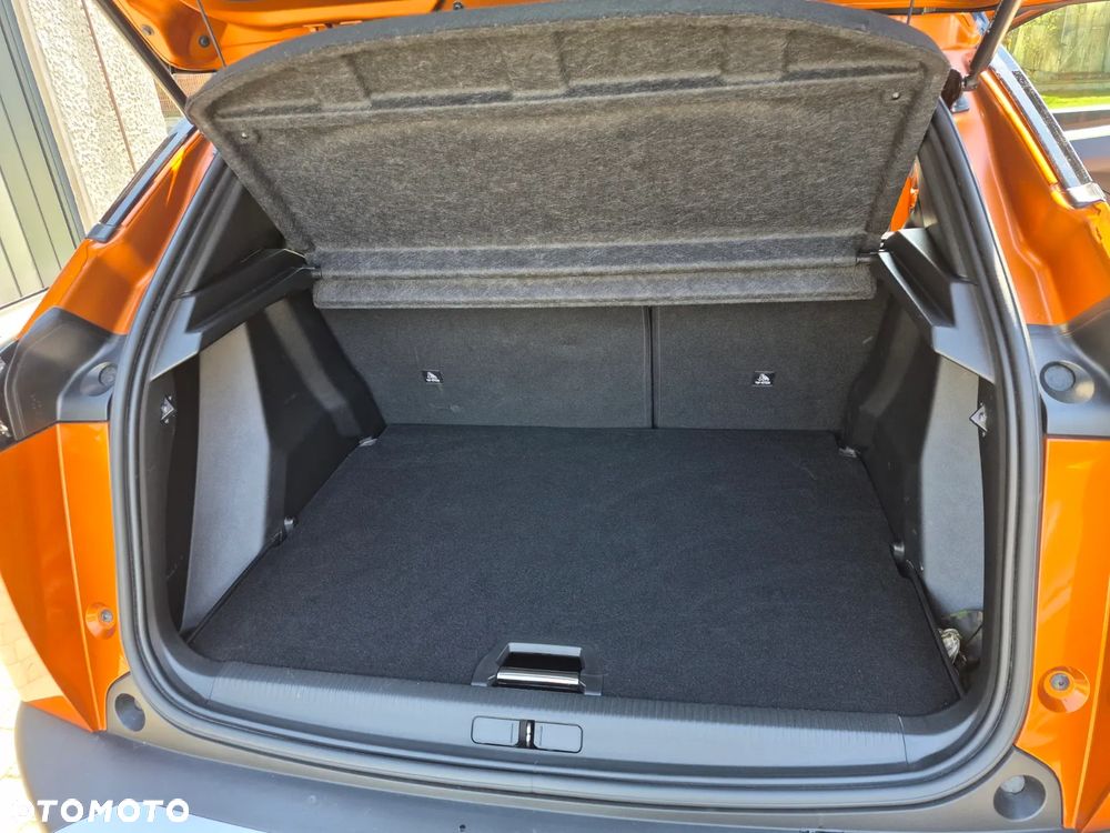 Peugeot 2008 1.2 PureTech GT Line S&S EAT8 - 9