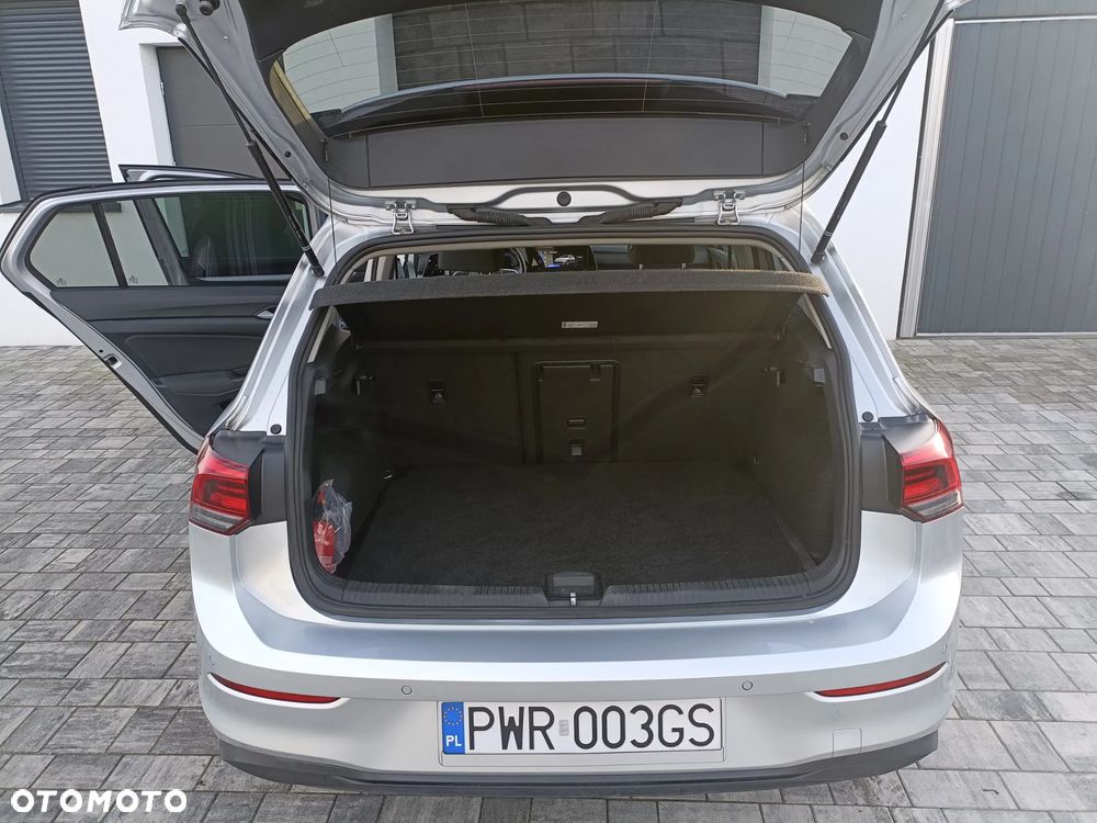 Volkswagen Golf - 18