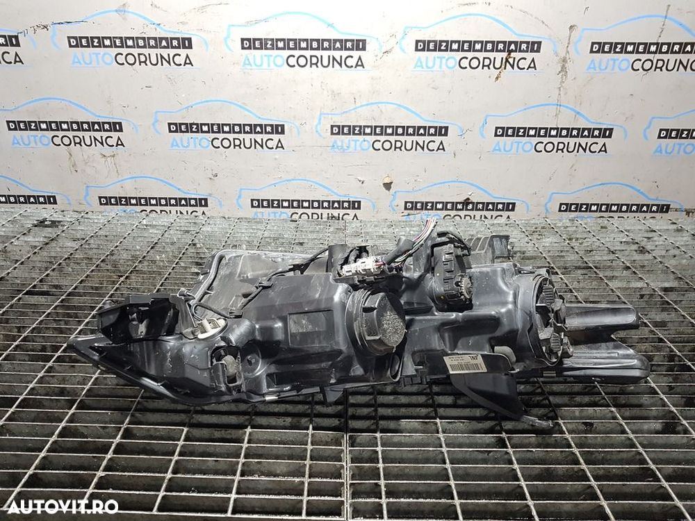 Far Stanga Mitsubishi Outlander III Facelift 2015 - 2018 SUV 4 Usi (810) Xenon - 4