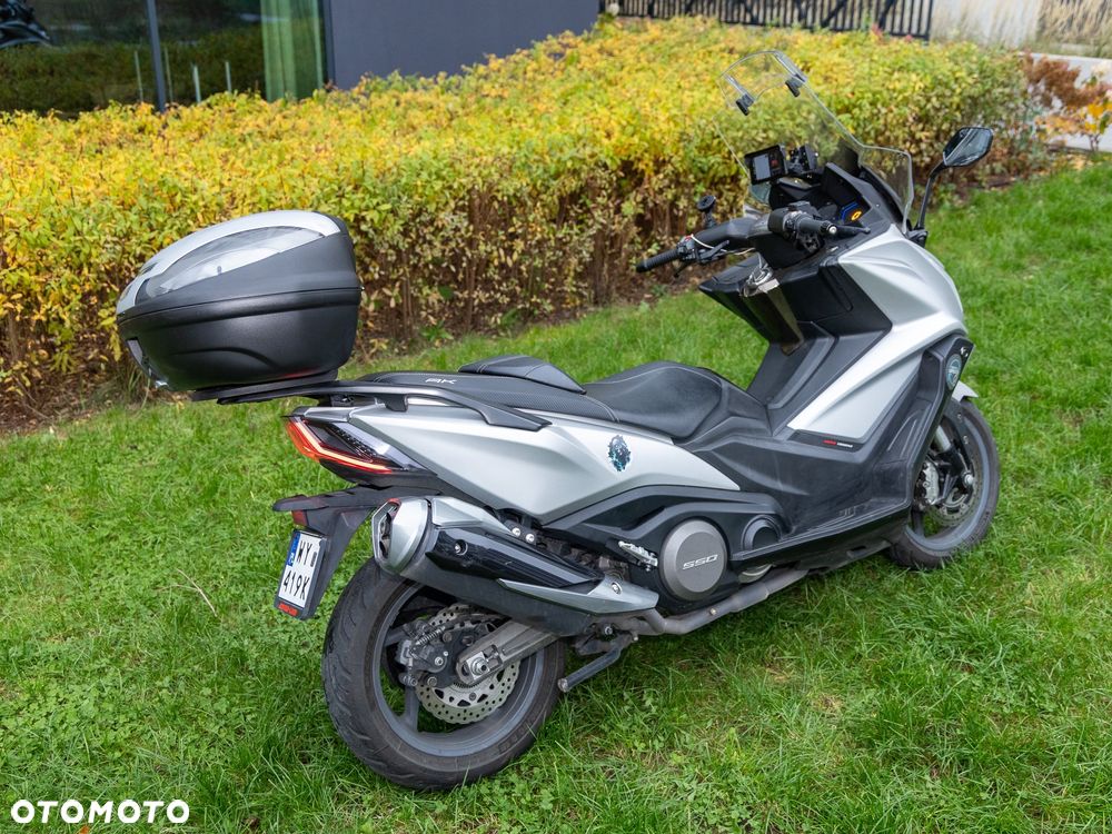 Kymco AK 550 - 13