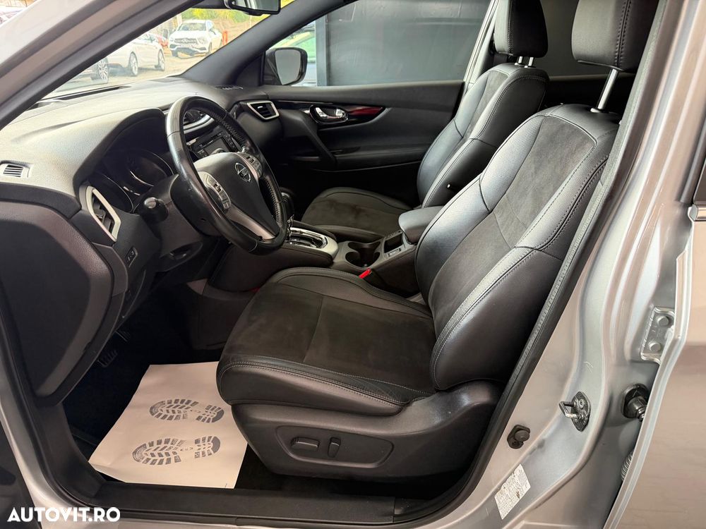 Nissan Qashqai 1.6 DCI Xtronic TEKNA - 9