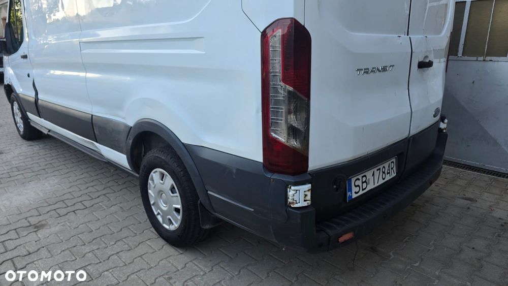 Ford Transit - 17