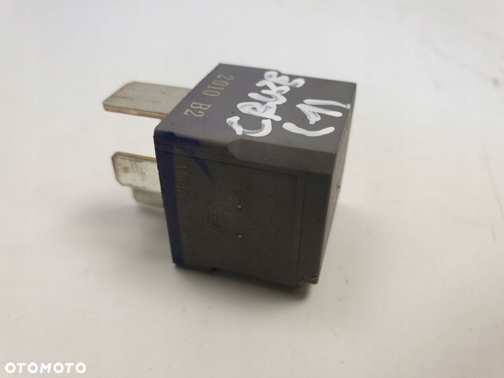 Chevrolet Cruze J305 2.0 VCDI PRZEKAŹNIK 13500120 - 3