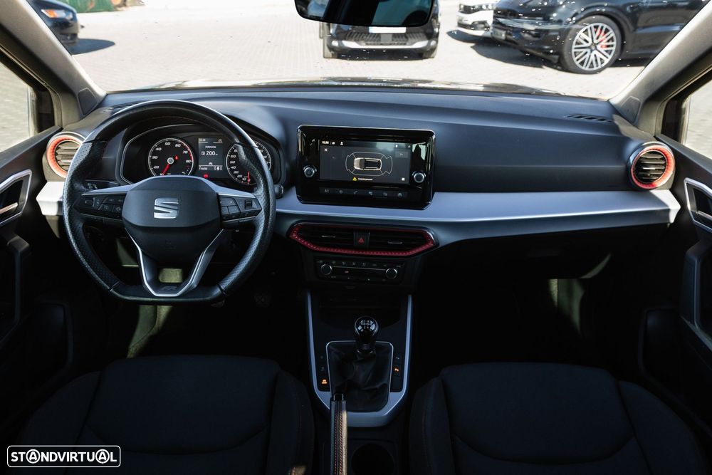 SEAT Arona 1.0 TSI FR - 19