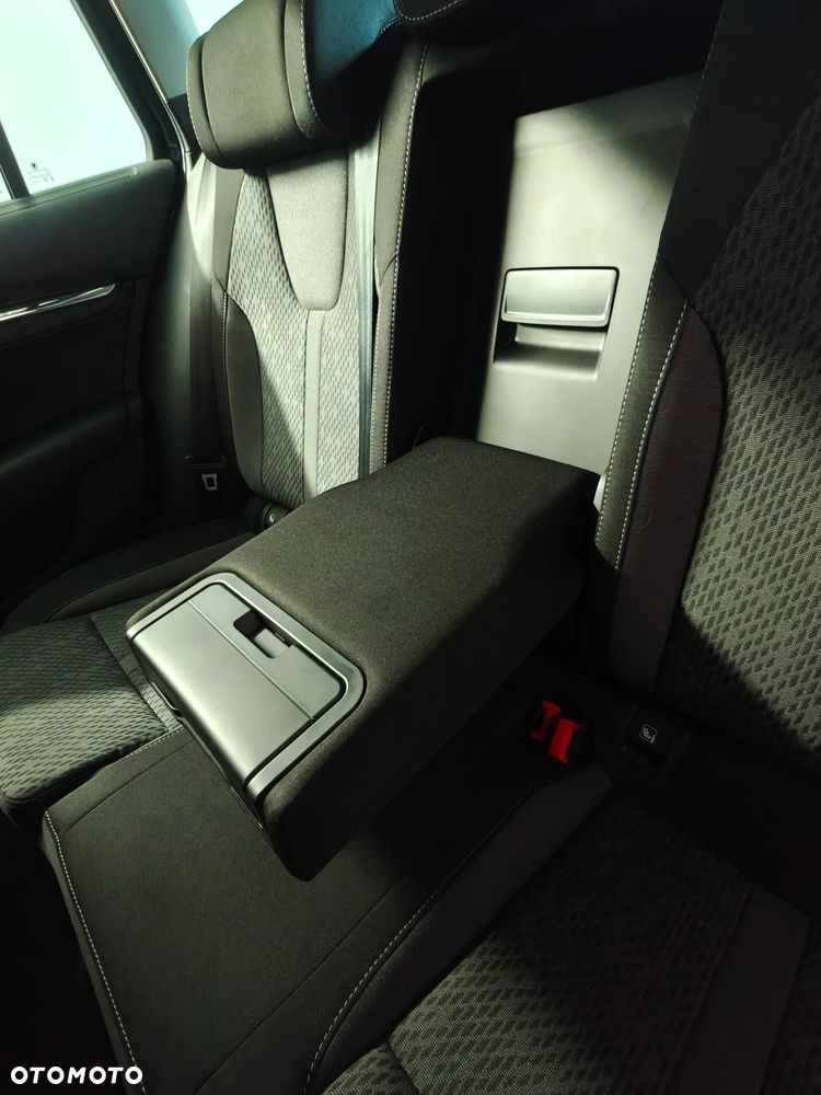 Skoda Octavia 2.0 TDI DSG Ambition - 22