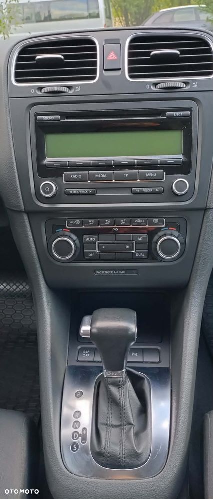 Volkswagen Golf 1.4 TSI Comfortline DSG - 14