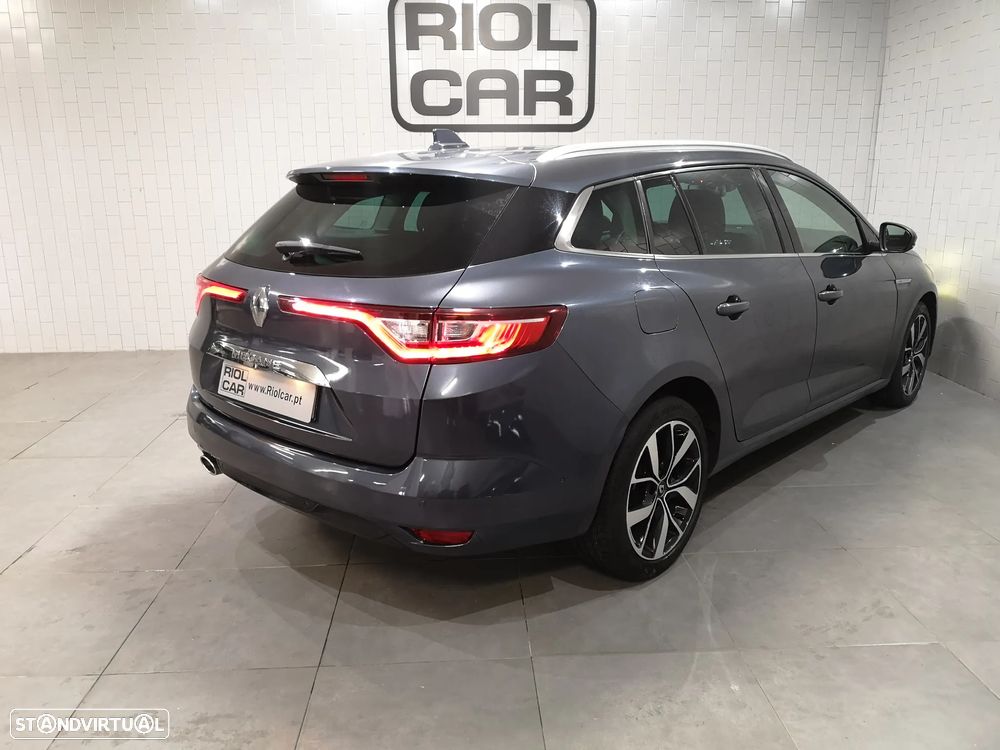 renault megane-sport-tourer ver-1-5-blue-dci-bose-edition-edc - 9