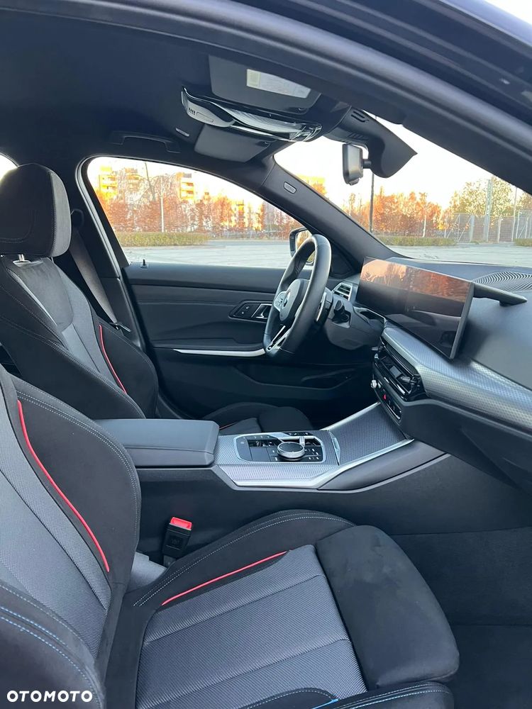 BMW Seria 3 330i xDrive M Sport - 6