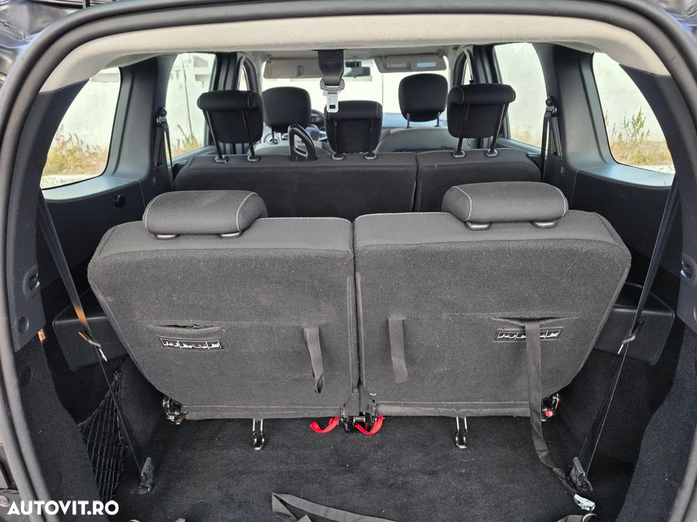 Dacia Lodgy - 10