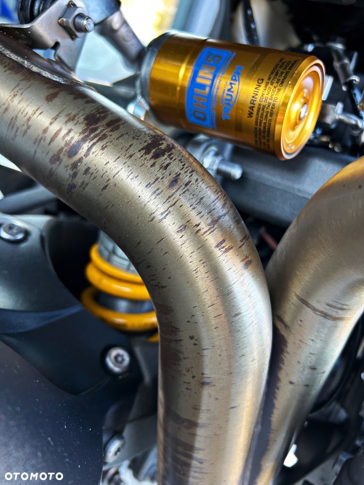 Triumph Speed Triple - 15