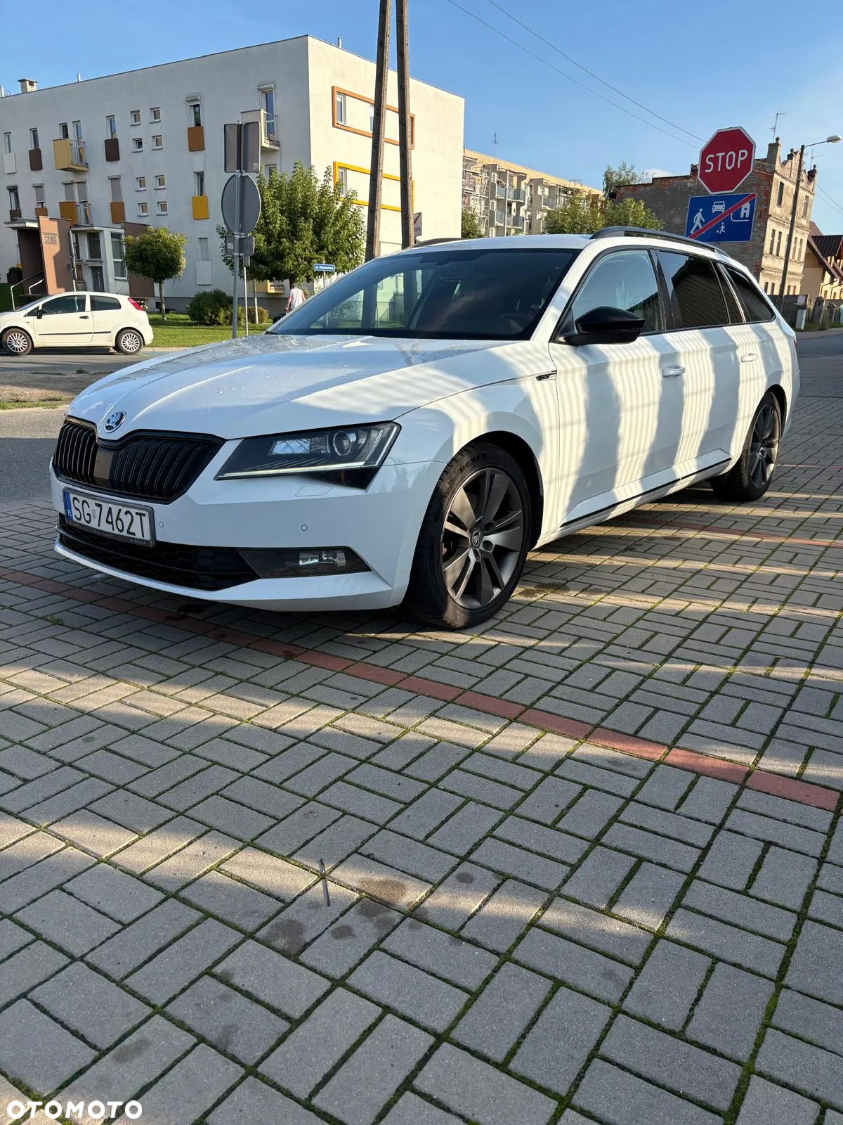 Skoda Superb 2.0 TSI Sportline DSG - 5
