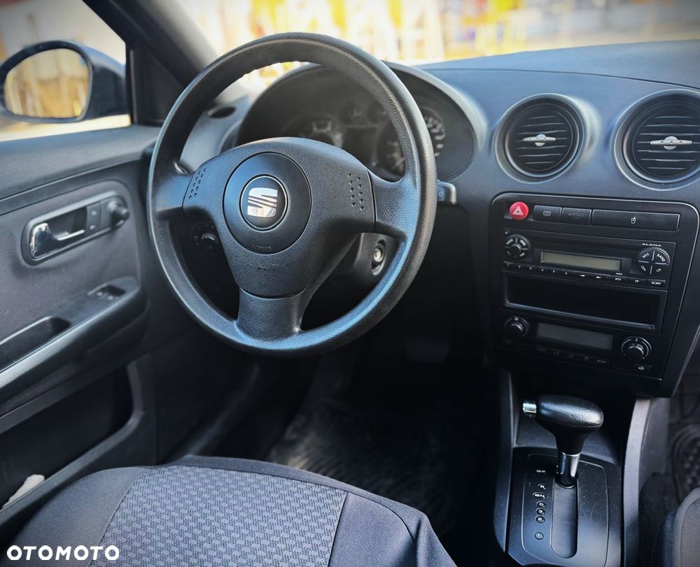 Seat Ibiza 1.4 16V Stylance - 17