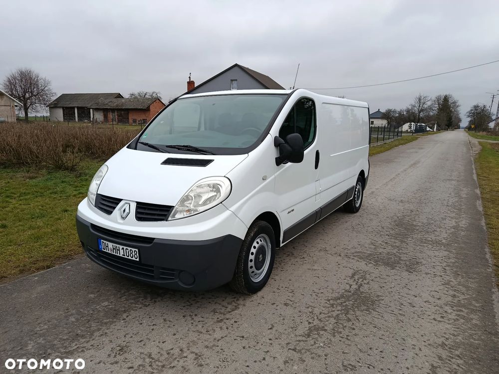 Renault Trafic - 1