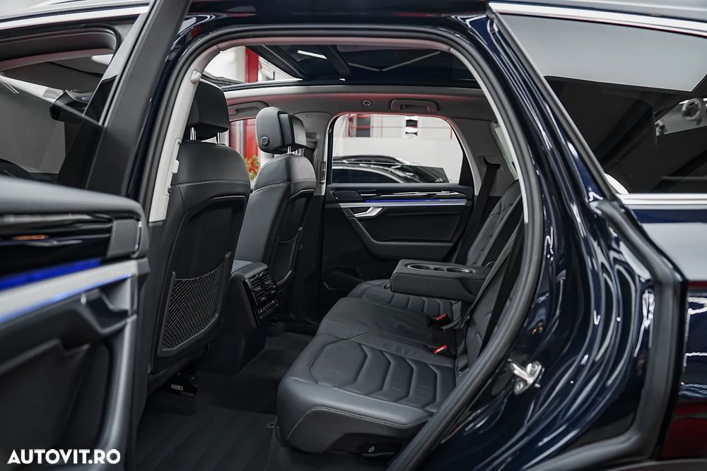 Volkswagen Touareg 3.0 V6 e-Hybrid 4Motion Aut. Elegance - 7