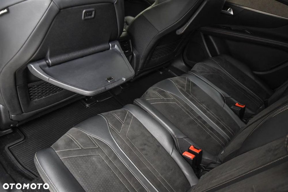 Peugeot 5008 BlueHDi 130 EAT8 GT - 25
