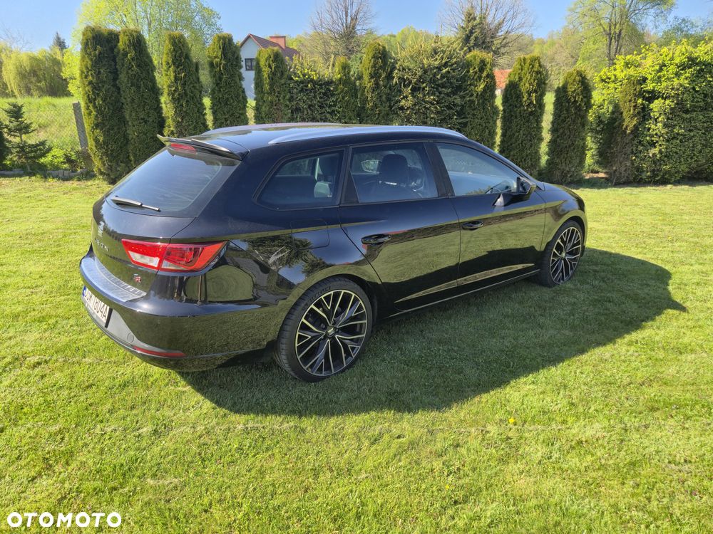 Seat Leon Sportstourer 2.0 TDI Start&Stop FR - 2
