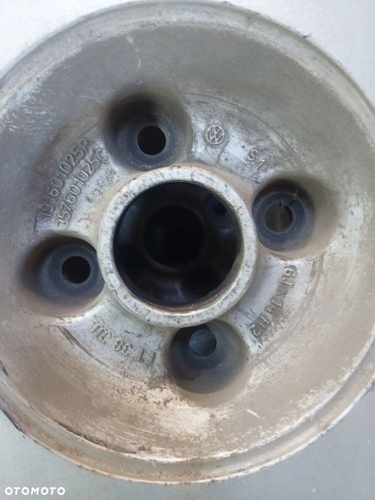 Alufelgi R14 alufelga komplet Volkswagen Golf II 2 III 3 Passat B3 B4 Corrado Vento Sirocco Polo Jetta 4x100 Oryginalne 357601025C Felgi aluminiowe 191601025P ET38 6J - 3