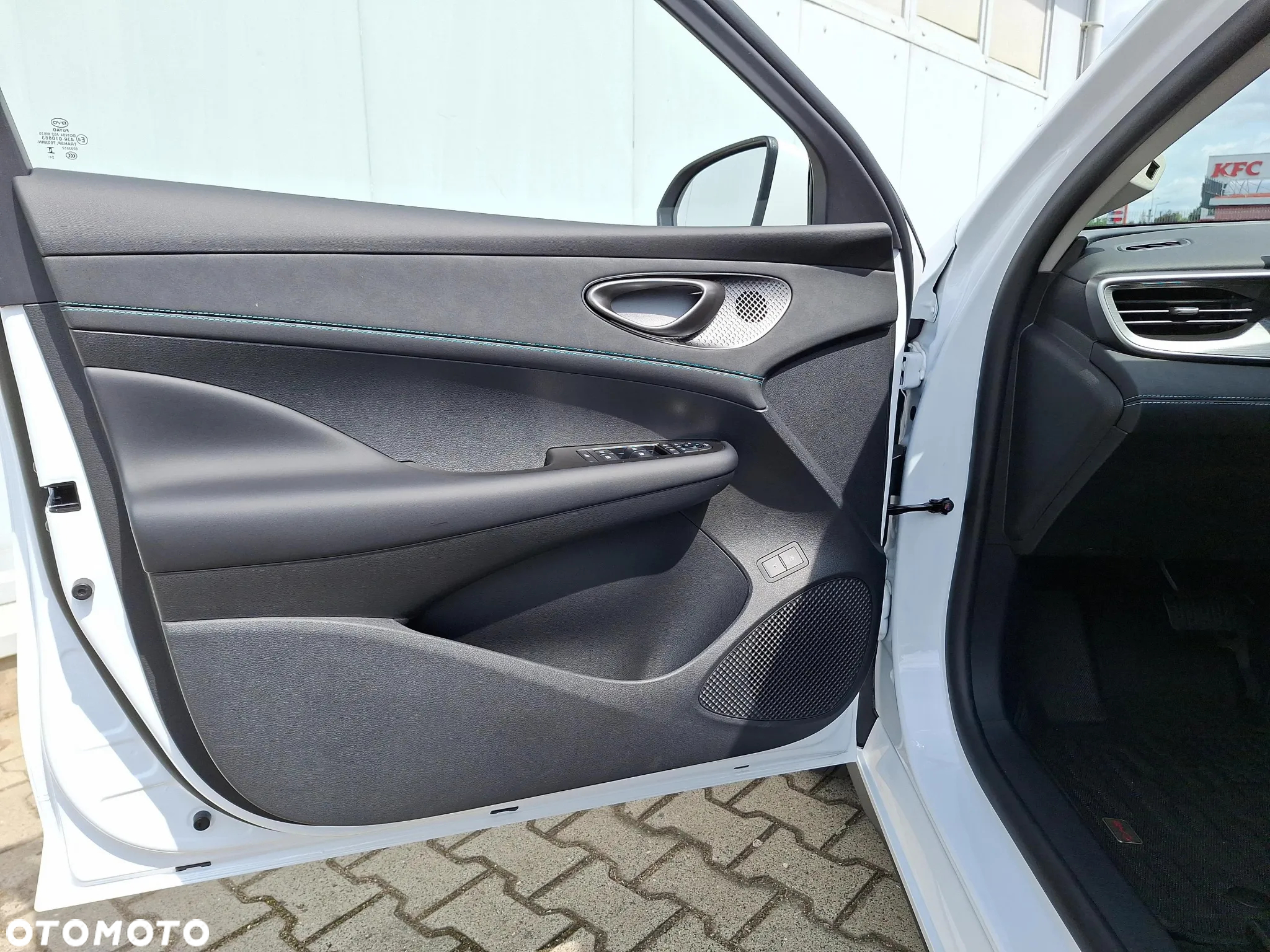 BYD Inny - 10