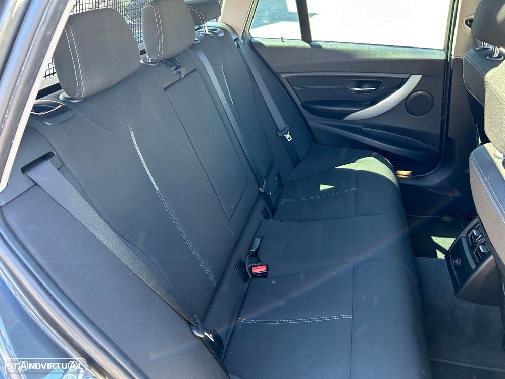 BMW 320 d xDrive L.Sport Auto - 15