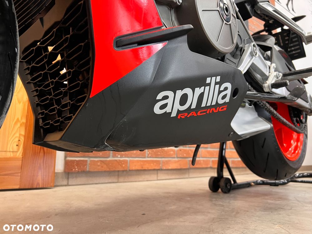 Aprilia Tuono - 33