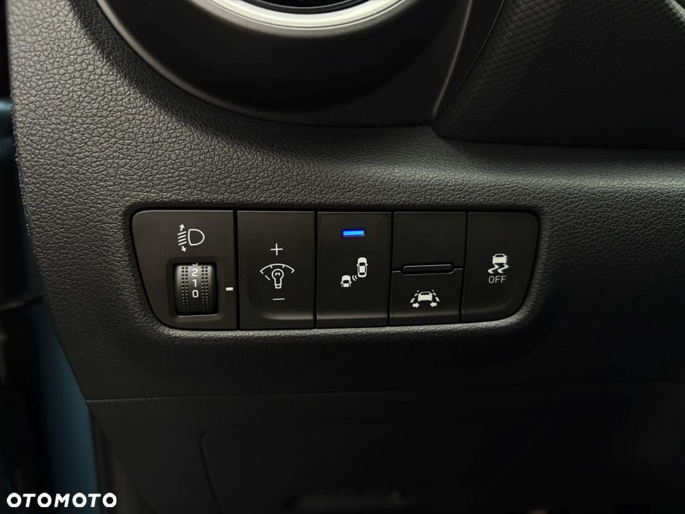 Hyundai Kona - 31