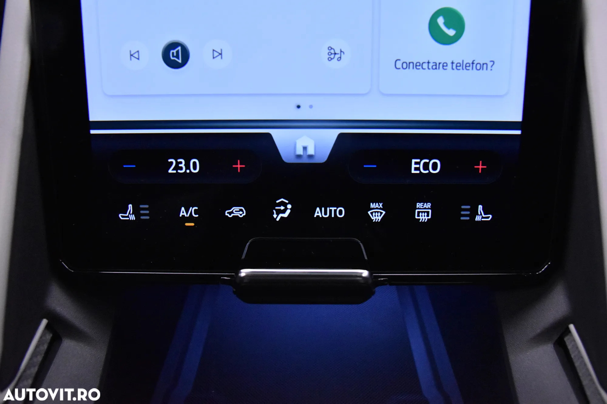 Ford Explorer AWD 79 kWh Extended Range Premium - 12