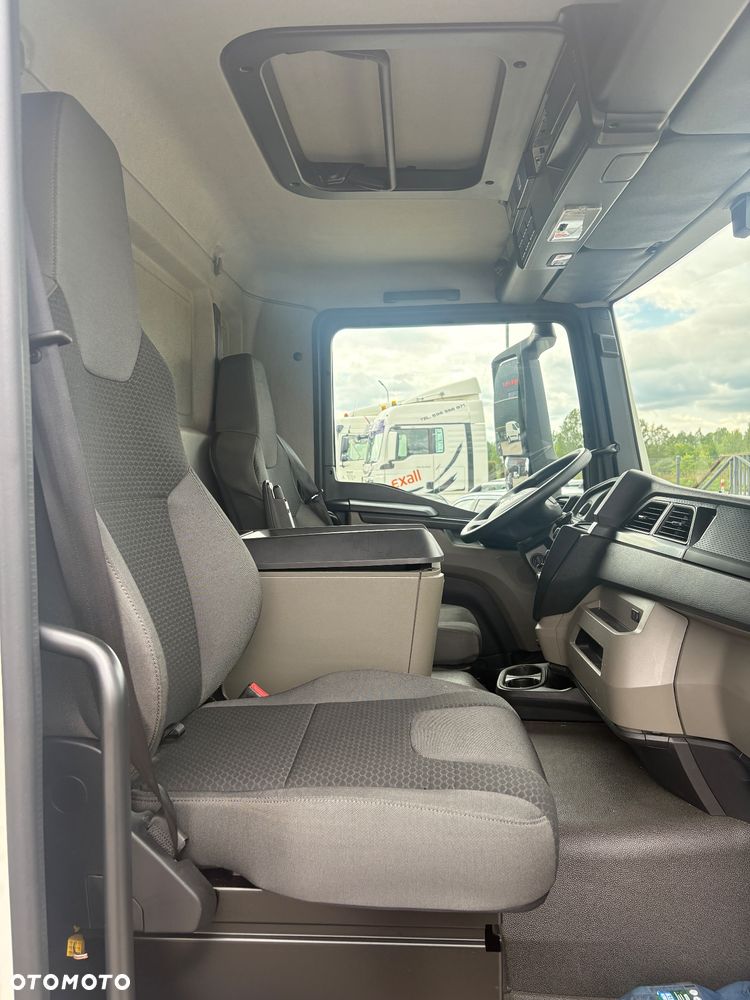 MAN TGL 12.220 / NOWY MODEL / 236.000km PRZEBIEGU /  KRÓTKI / DMC 12.000kg / EURO 6 / DO NAUKI JAZDY / NAUKA JAZDY / 250 - 27