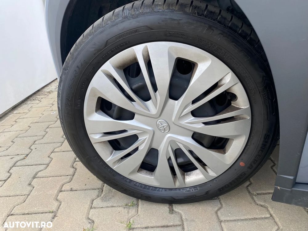 Toyota Aygo X 1.0l MT Active - 16