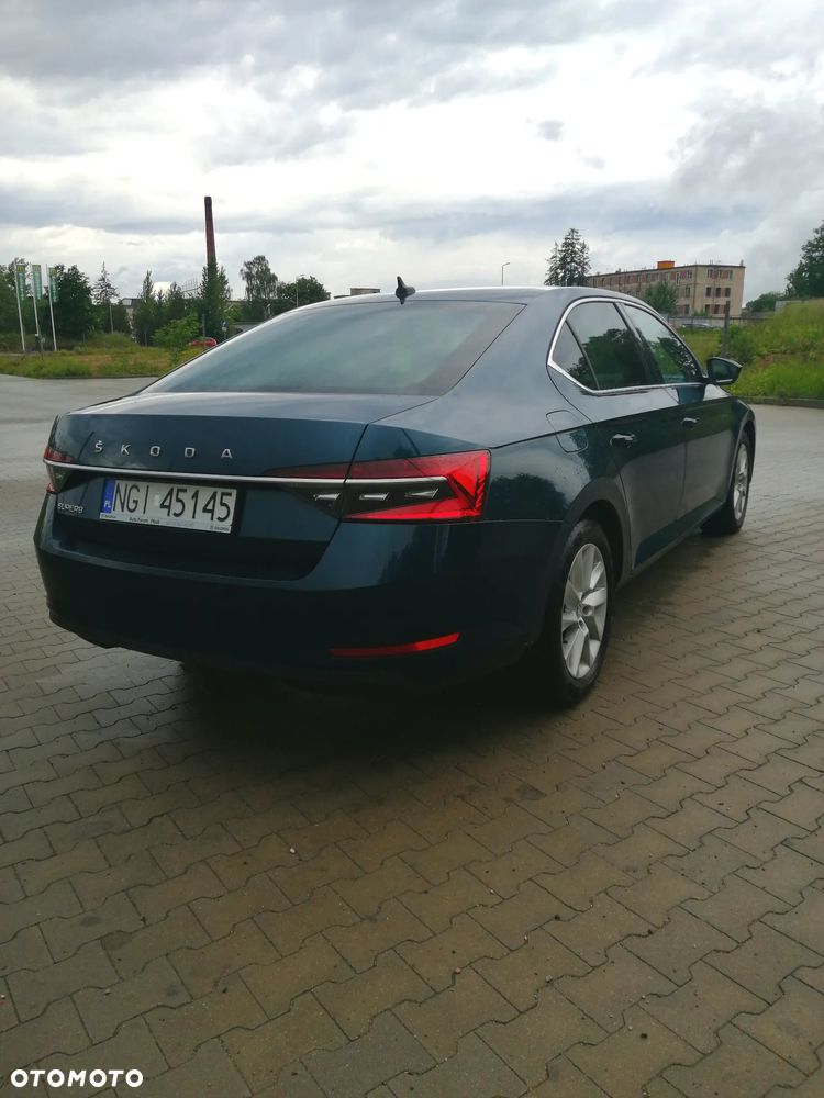 Skoda Superb 2.0 TDI Ambition DSG - 10