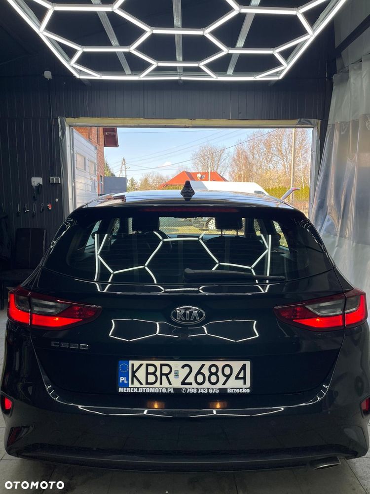 Kia Ceed 1.0 T-GDI OPF Edition 7 - 16