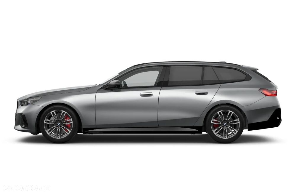BMW Seria 5 540d xDrive mHEV M Sport - 2