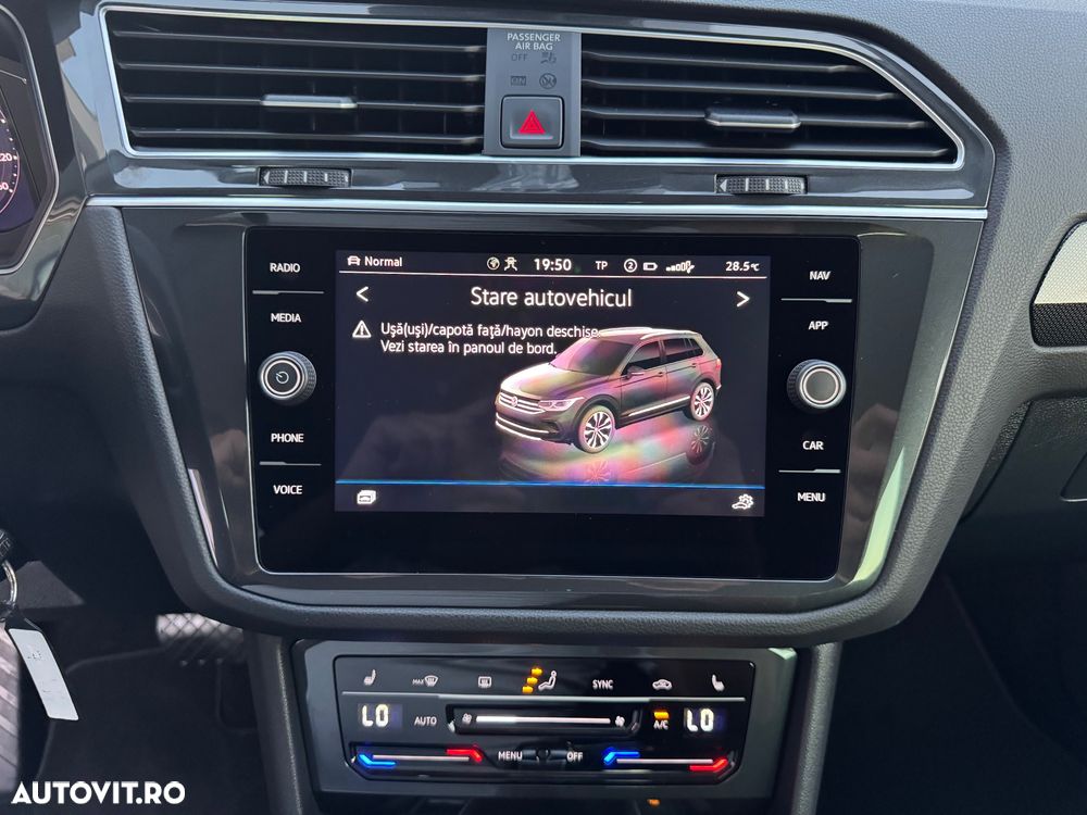 Volkswagen Tiguan 2.0 TDI SCR 4MOTION DSG Elegance - 17