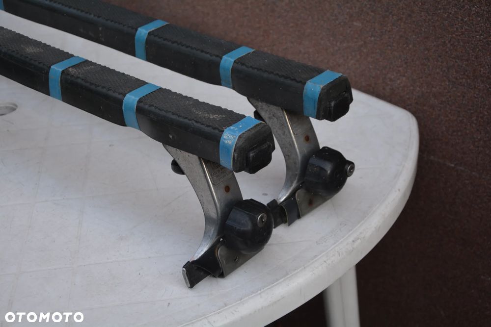 Bagażnik na rynienki Thule  Bagażnik dachowy - 1