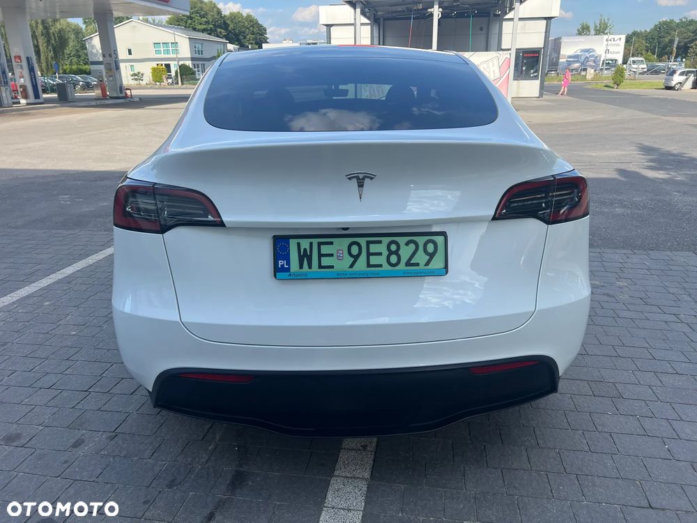 Tesla Model Y RWD - 5