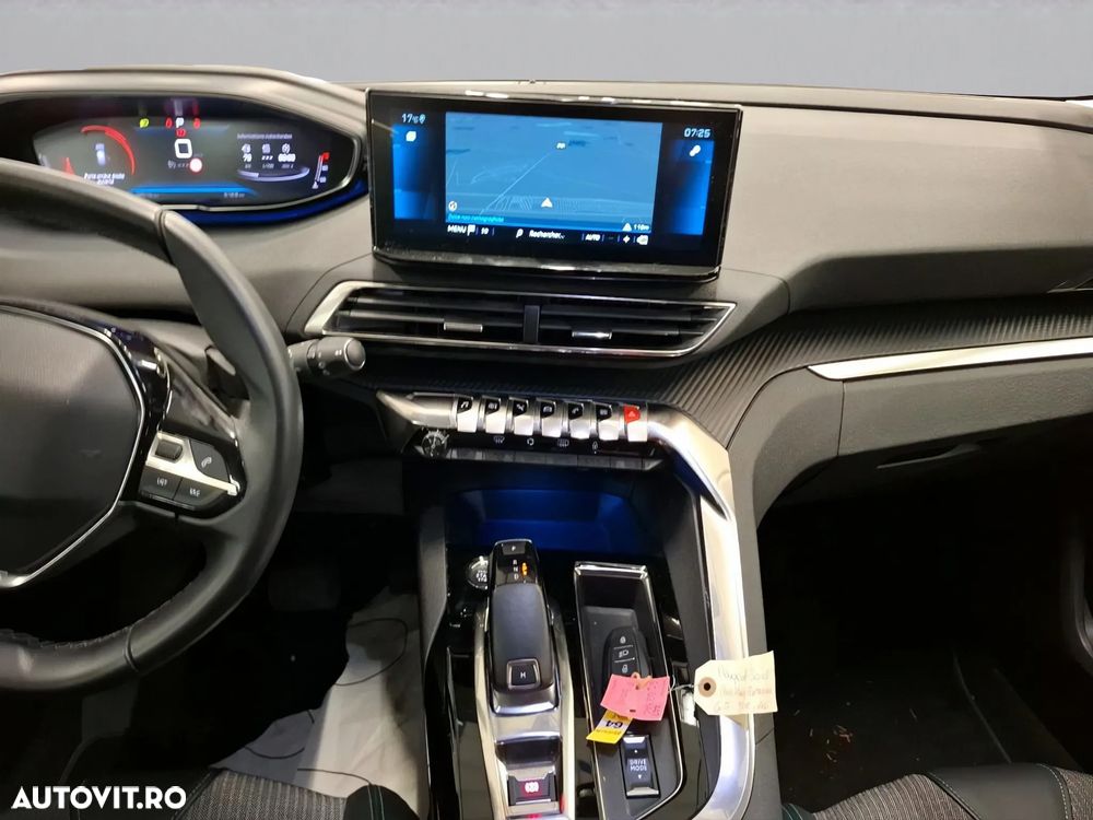 Peugeot 3008 1.5 BlueHDI S&S EAT8 Allure - 9