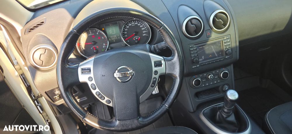Nissan Qashqai - 15