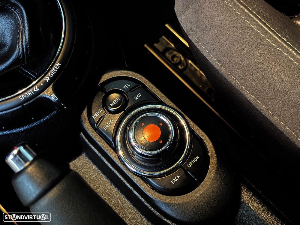 MINI 3 Portas Cooper Aut. - 20